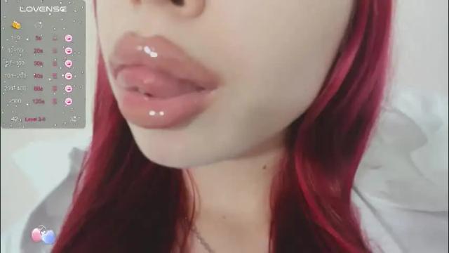 Image 4 of yumm__ Stream on Chaturbate on 2 months ago