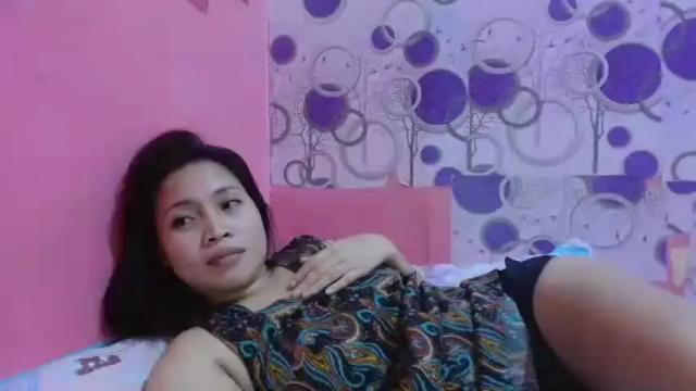 Image 7 of yummy_sweetly69 Stream on Chaturbate on 16 months ago