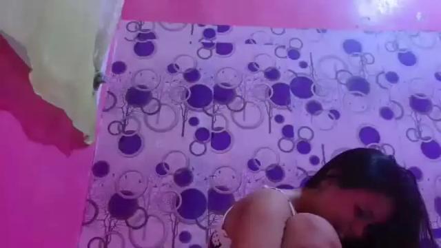 Image 7 of yummy_sweetly69 Stream on Chaturbate on 18 months ago