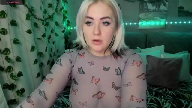 Image 7 of yummylana Stream on Chaturbate on 15 months ago