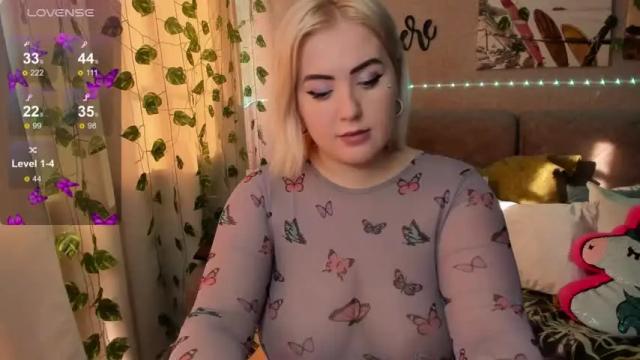 Thumbnail 2, yummylana's Stream at Chaturbate, 13 months ago