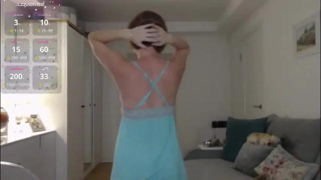 Image 3 of yummylilya Stream on Chaturbate on 2 months ago