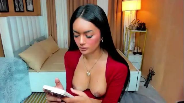 Image 11 of yummyrenalyn Stream on Chaturbate on 17 days ago