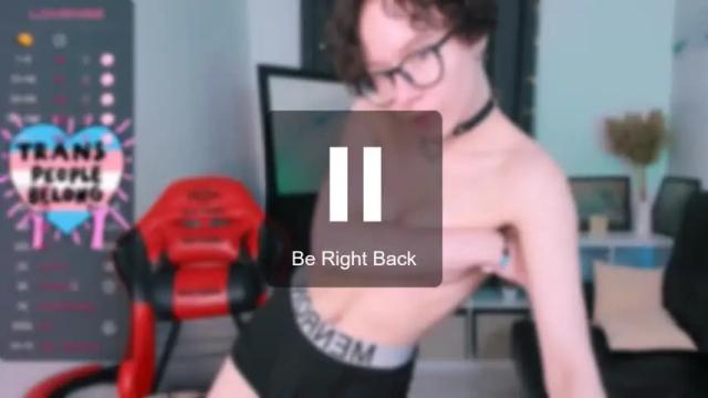 Image 11 of yun_glas Stream on Chaturbate on 13 months ago