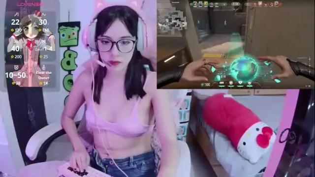 Image 2 of yuna_pink666 Stream on Chaturbate on 2 months ago