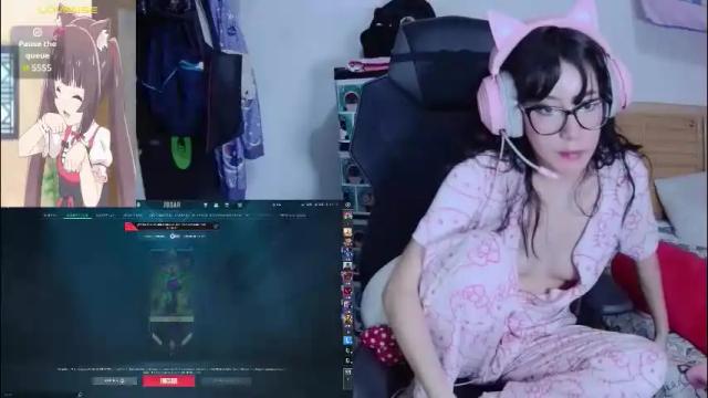 Image 7 of yuna_pink666 Stream on Chaturbate on 9 days ago