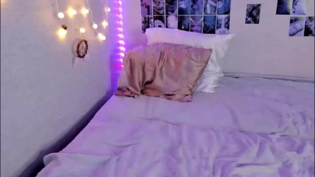 Image 8 of yunapeace Stream on Chaturbate on 2 months ago