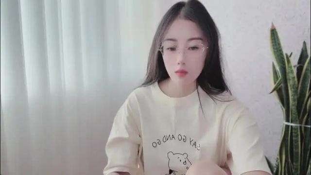Image 8 of yuner0715 Stream on Chaturbate on 2 days ago