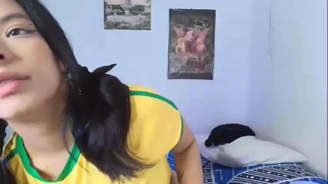 Image 10 of yungelitamor_ Stream on Chaturbate on 1 month ago
