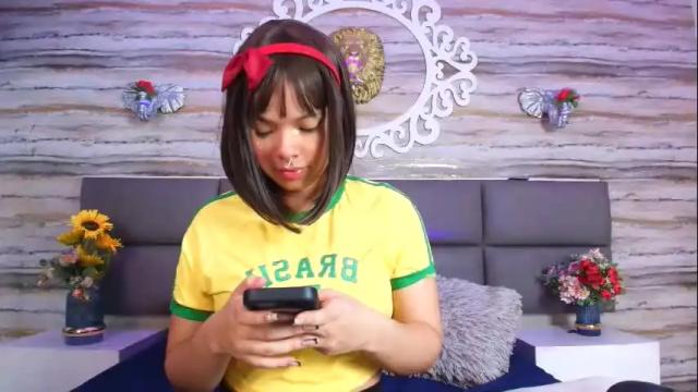 Image 6 of yungelitamor_ Stream on Chaturbate on 14 days ago
