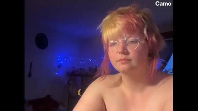 Image 7 of yungnotinnocent Stream on Chaturbate on 27 months ago