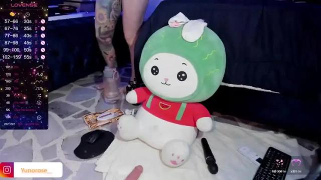 Image 4 of yunorosee Stream on Chaturbate on 13 months ago