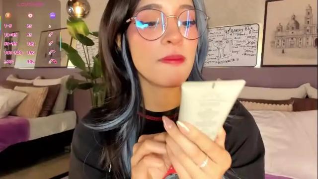 Image 7 of yuqisun Stream on Chaturbate on 1 month ago