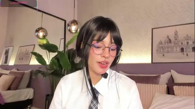 Image 10 of yuqisun Stream on Chaturbate on 21 days ago