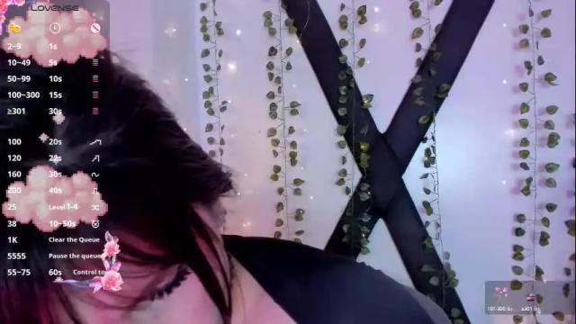 Thumbnail 1, yuri_stars's Stream at Chaturbate, 1 month ago