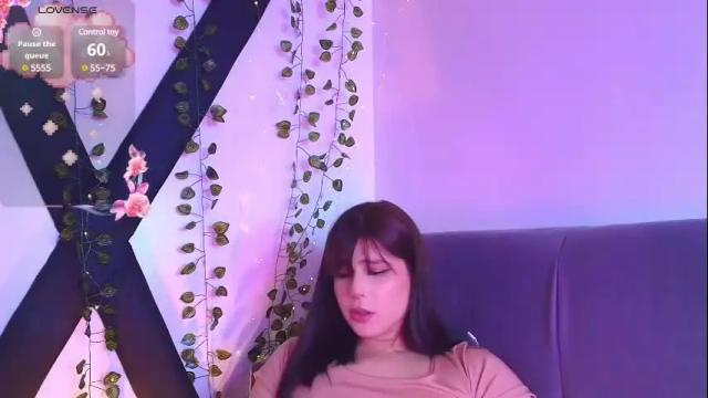 Image 8 of yuri_stars Stream on Chaturbate on 26 days ago