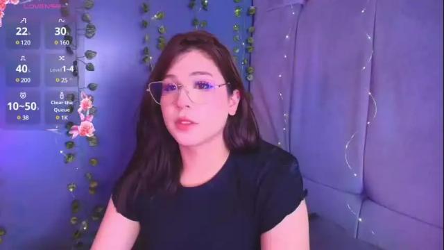 Thumbnail 2, yuri_stars's Stream at Chaturbate, 9 days ago