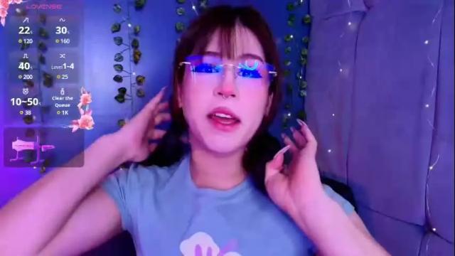 Thumbnail 1, yuri_stars's Stream at Chaturbate, 1 day ago