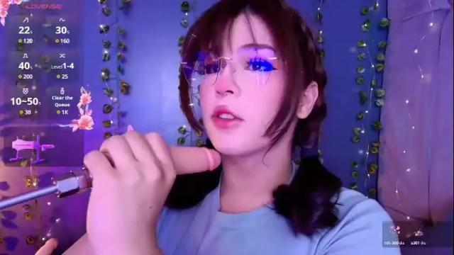 Thumbnail 2, yuri_stars's Stream at Chaturbate, 1 day ago