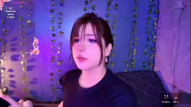 Thumbnail 2, yuri_stars's Stream at Chaturbate, 1 month ago