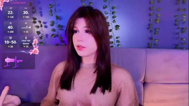 Image 2 of yuri_stars Stream on Chaturbate on 29 days ago