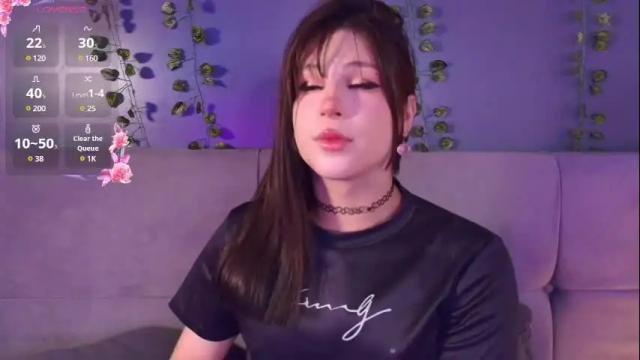 Thumbnail 1, yuri_stars's Stream at Chaturbate, 18 days ago