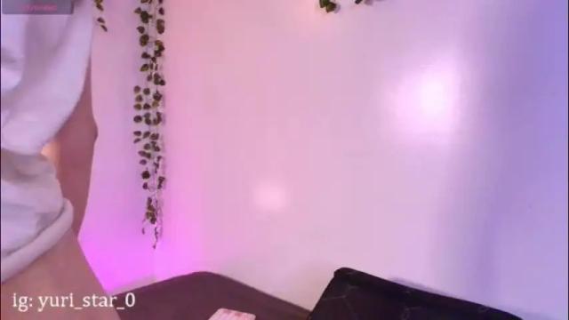 Image 3 of yuri_stars Stream on Chaturbate on 2 months ago