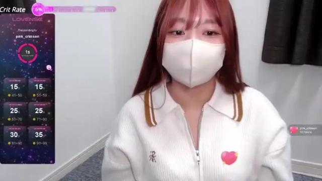 Image 2 of yuri_xx Stream on Chaturbate on 13 months ago
