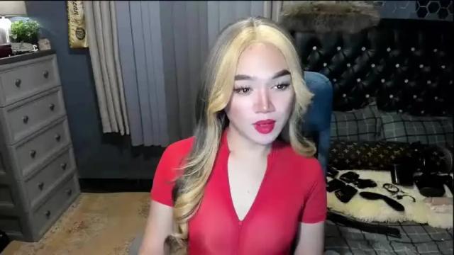 Image 4 of yurinahorny Stream on Chaturbate on 25 months ago