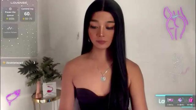 Image 2 of yurinahorny Stream on Chaturbate on 1 month ago