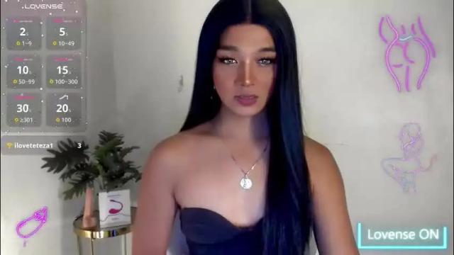 Image 3 of yurinahorny Stream on Chaturbate on 1 month ago