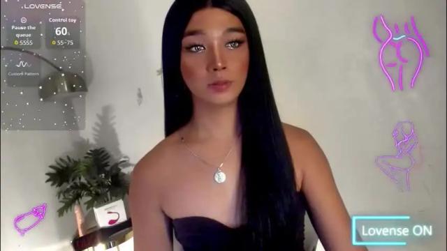 Image 11 of yurinahorny Stream on Chaturbate on 1 month ago