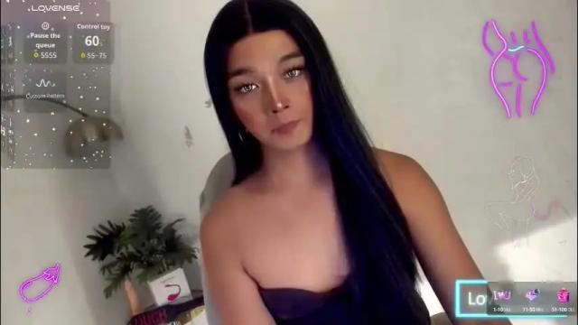 Image 3 of yurinahorny Stream on Chaturbate on 1 month ago