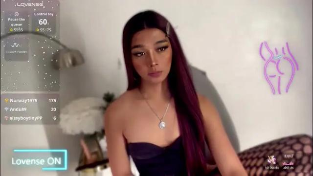 Image 7 of yurinahorny Stream on Chaturbate on 4 days ago