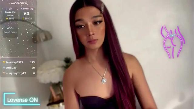 Image 8 of yurinahorny Stream on Chaturbate on 4 days ago