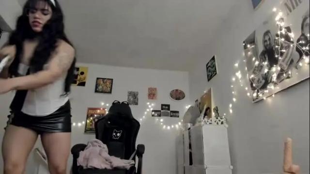 Image 3 of yury_sun Stream on Chaturbate on 21 days ago