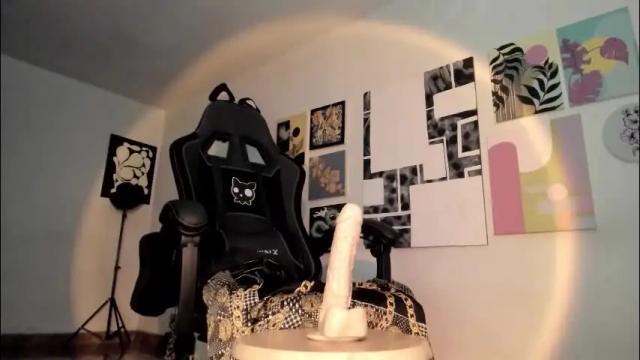 Image 3 of yury_sun Stream on Chaturbate on 1 month ago