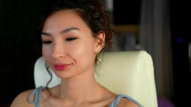 Image 3 of yvetta Stream on Chaturbate on 7 months ago