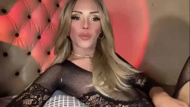 Thumbnail 3, yvonne_guidotti's Stream at Chaturbate, 14 months ago