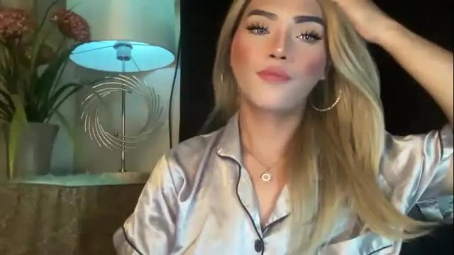 Image 7 of yvonne_guidotti Stream on Chaturbate on 12 months ago