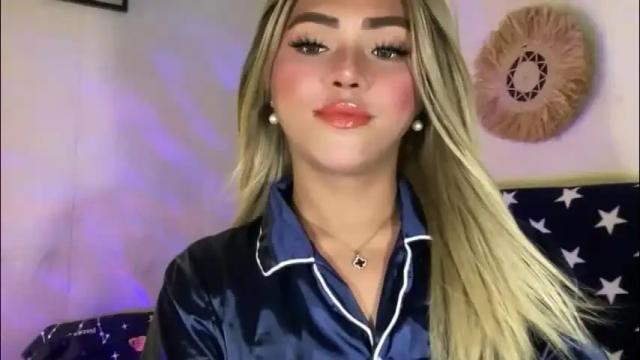 Image 8 of yvonne_guidotti Stream on Chaturbate on 2 months ago