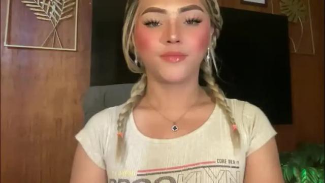 Image 11 of yvonne_guidotti Stream on Chaturbate on 2 months ago