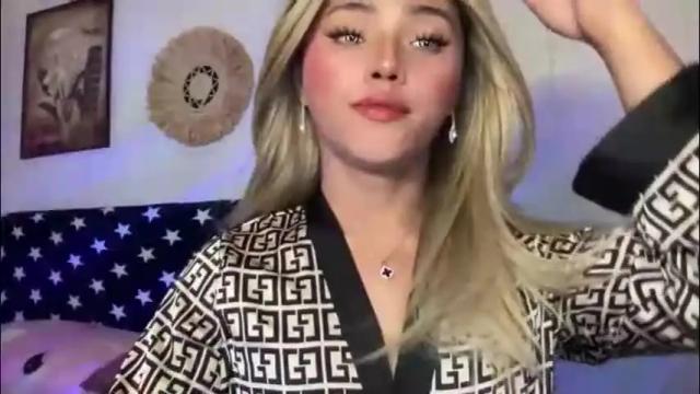 Thumbnail 2, yvonne_guidotti's Stream at Chaturbate, 2 months ago