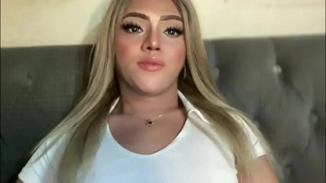 Image 10 of yvonne_guidotti Stream on Chaturbate on 2 months ago