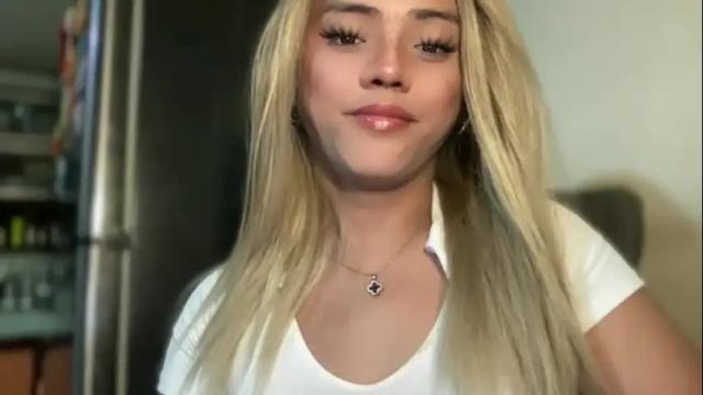 Thumbnail 3, yvonne_guidotti's Stream at Chaturbate, 1 month ago