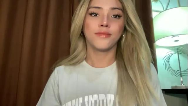 Thumbnail 1, yvonne_guidotti's Stream at Chaturbate, 1 month ago