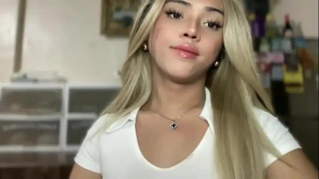 Thumbnail 3, yvonne_guidotti's Stream at Chaturbate, 1 month ago