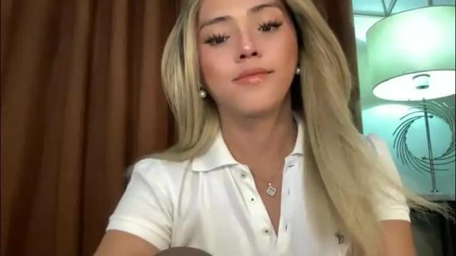 Thumbnail 3, yvonne_guidotti's Stream at Chaturbate, 1 month ago