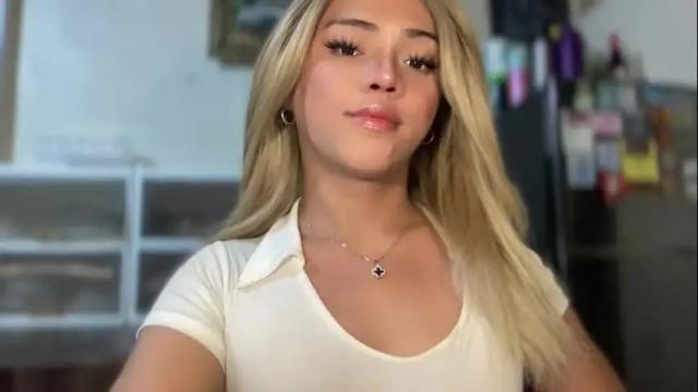 Thumbnail 2, yvonne_guidotti's Stream at Chaturbate, 1 month ago