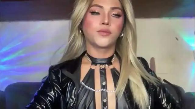 Image 3 of yvonne_guidotti Stream on Chaturbate on 6 days ago